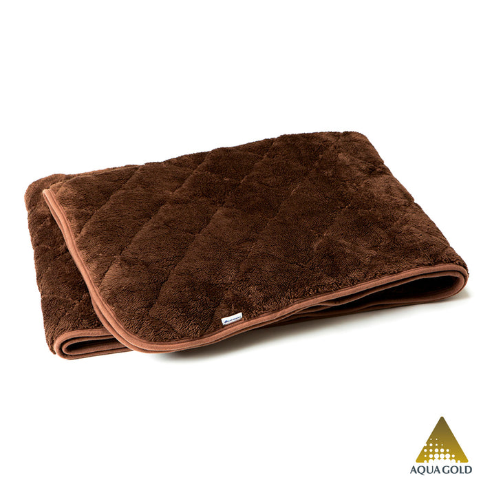 Phiten Star Series Cozy Bed Pad – brown microfiber mattress topper with AQUA Gold® Technology.